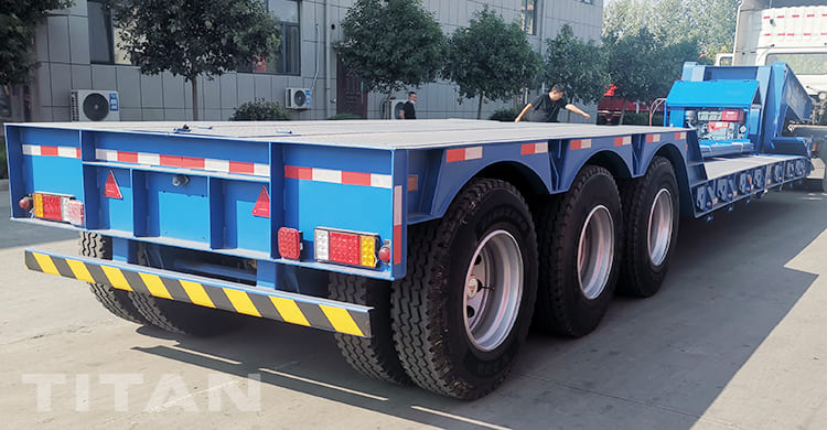 60 Ton 3 Axle Front Loading Low Loader Trailer for Sale in Djibouti