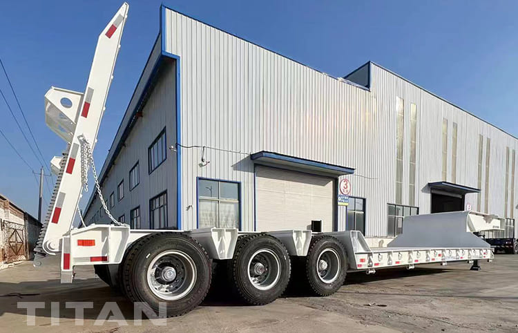 100 Ton 3 Line 6 Axle Tractor Low Loader Trailer for Sale in Tanzania