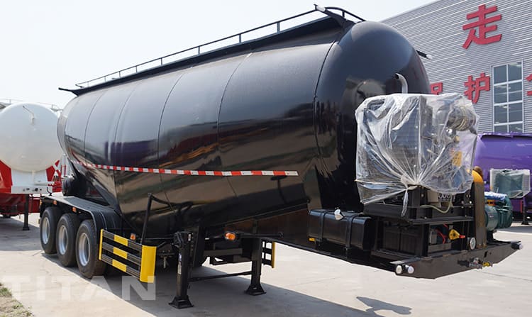 35CBM 3 Axle Cement Silo Trailer for Sale in Kenya 