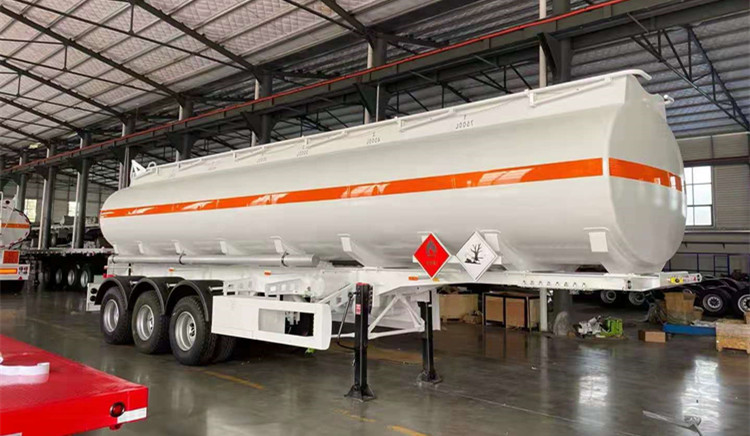 3 Axle 45000 Liters Fuel Tanker Trailer