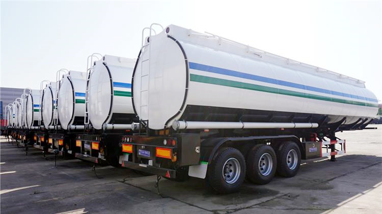 3 Axle 40000L Petrol Tanker Trailer