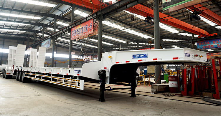 3 axles 80t lowbed transport trailer