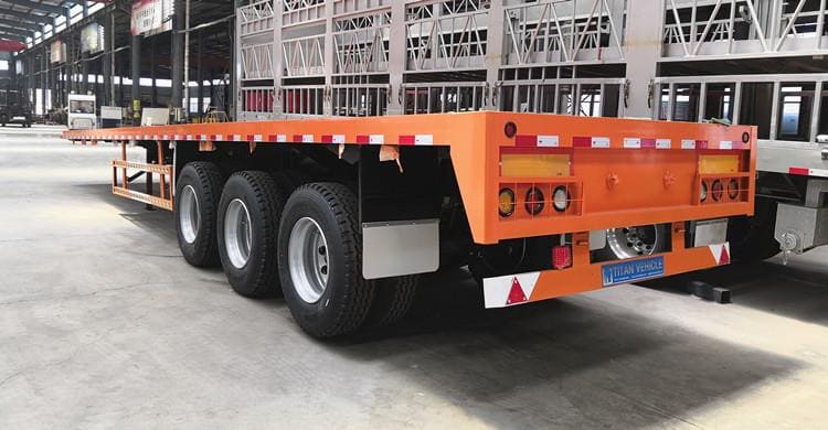 Tri Axle 40 Foot Flatbed Semi Trailer for Sale Near Me-Shengrun