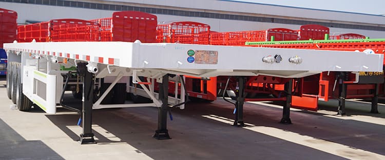 Tri Axle Flat Deck Top Semi Trailer