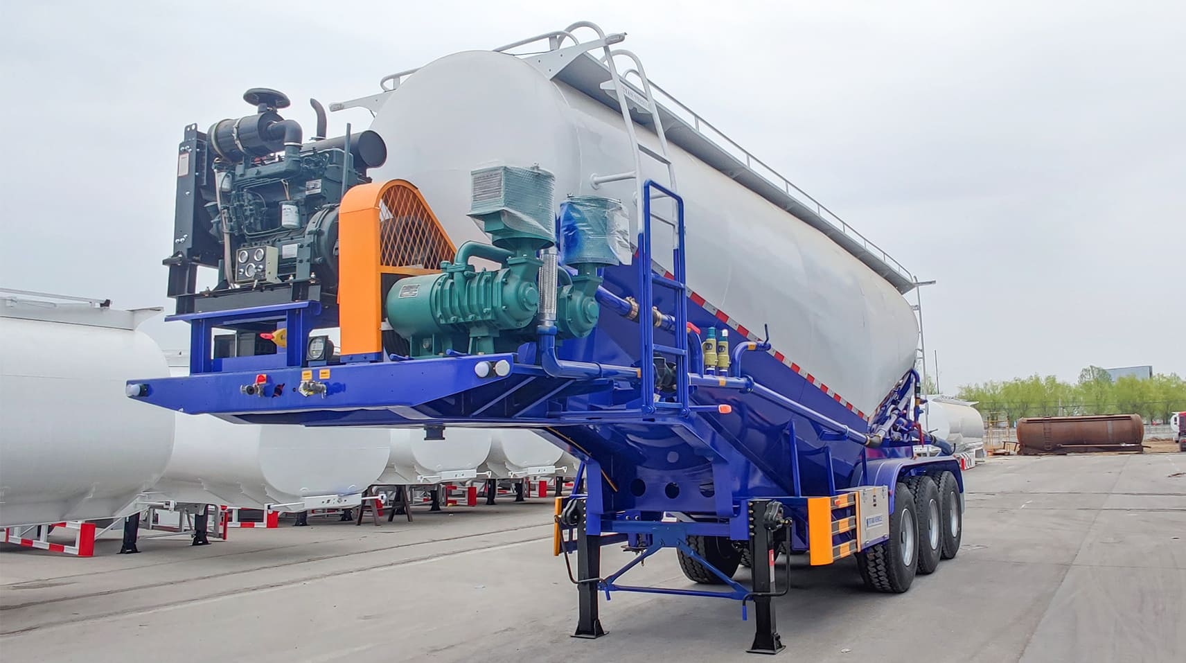 Bulker Truck Transporter Price for Sale Near Me in Guyana