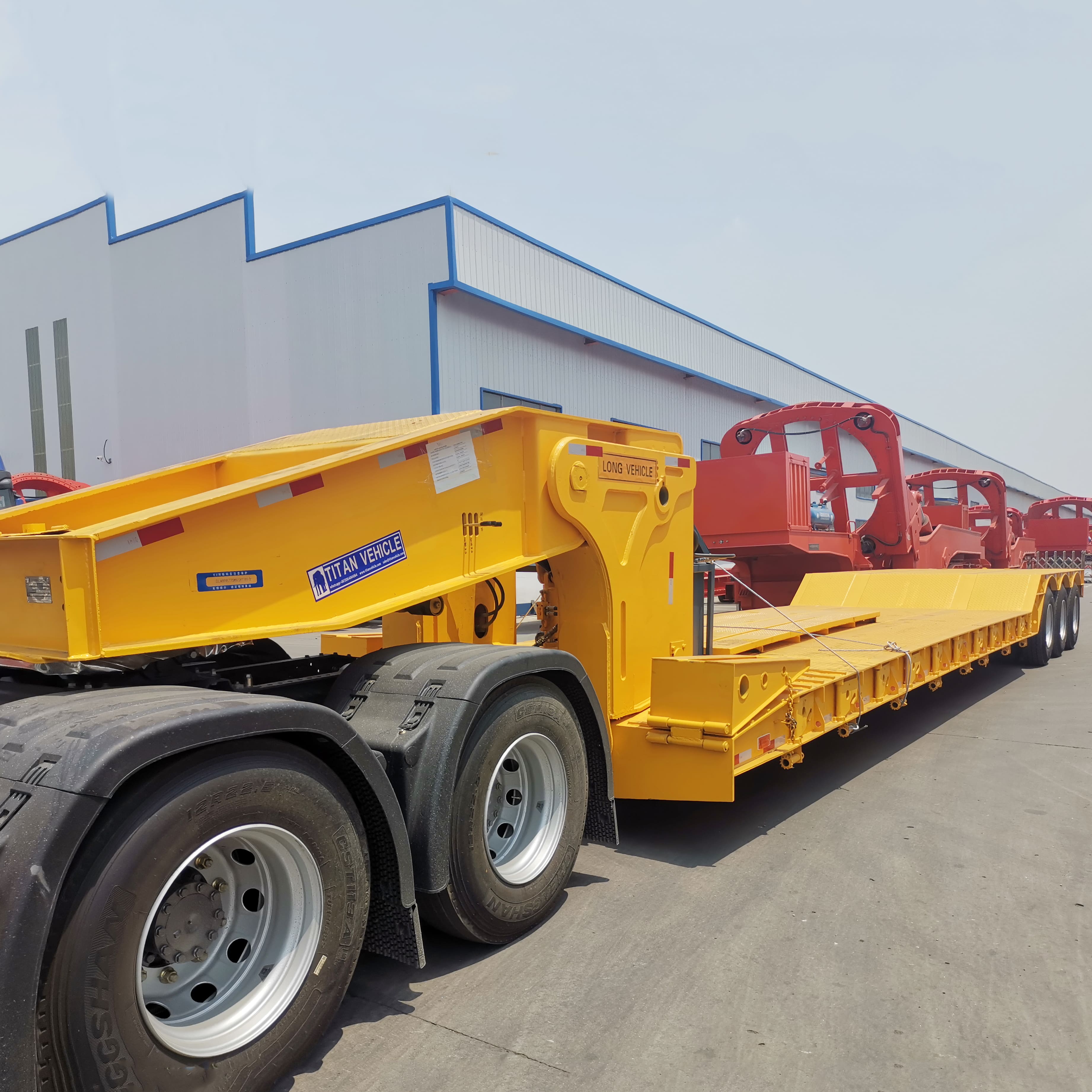 3 Axles Lowboy Gooseneck Trailer
