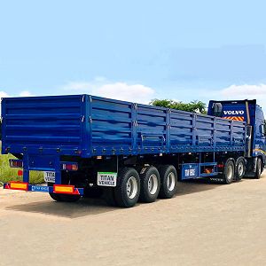 Triaxle Trailer with Board 