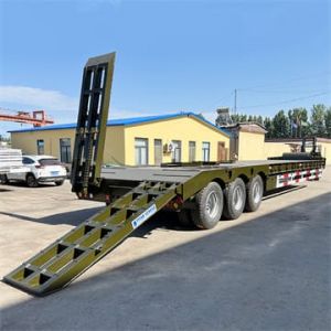 3 Axle 40Ft Low Bed Trailer